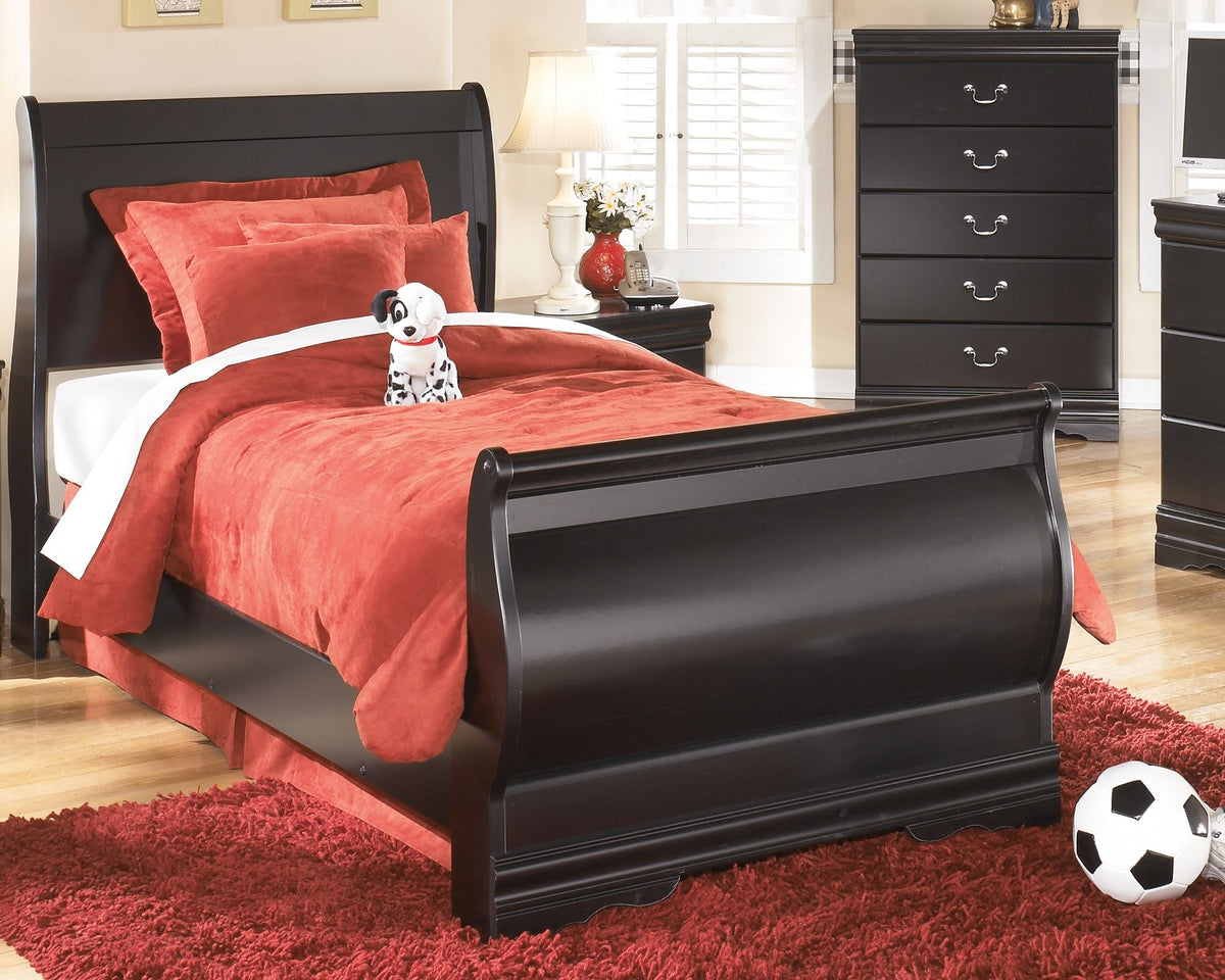 Huey Vineyard - Youth Bedroom Set by Ashley – view 4