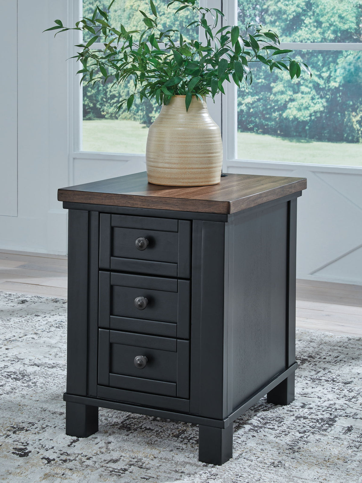 Wildenauer - Chair Side End Table - Brown / Black by Ashley – view 4