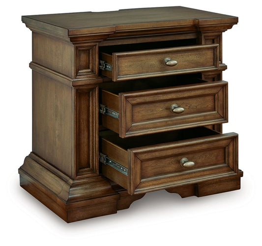 Frantanna - Three Drawer Night Stand - Brown by Ashley – view 2