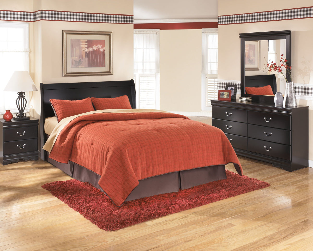 Huey Vineyard - Queen Sleigh Headboard - Black by Ashley – view 3