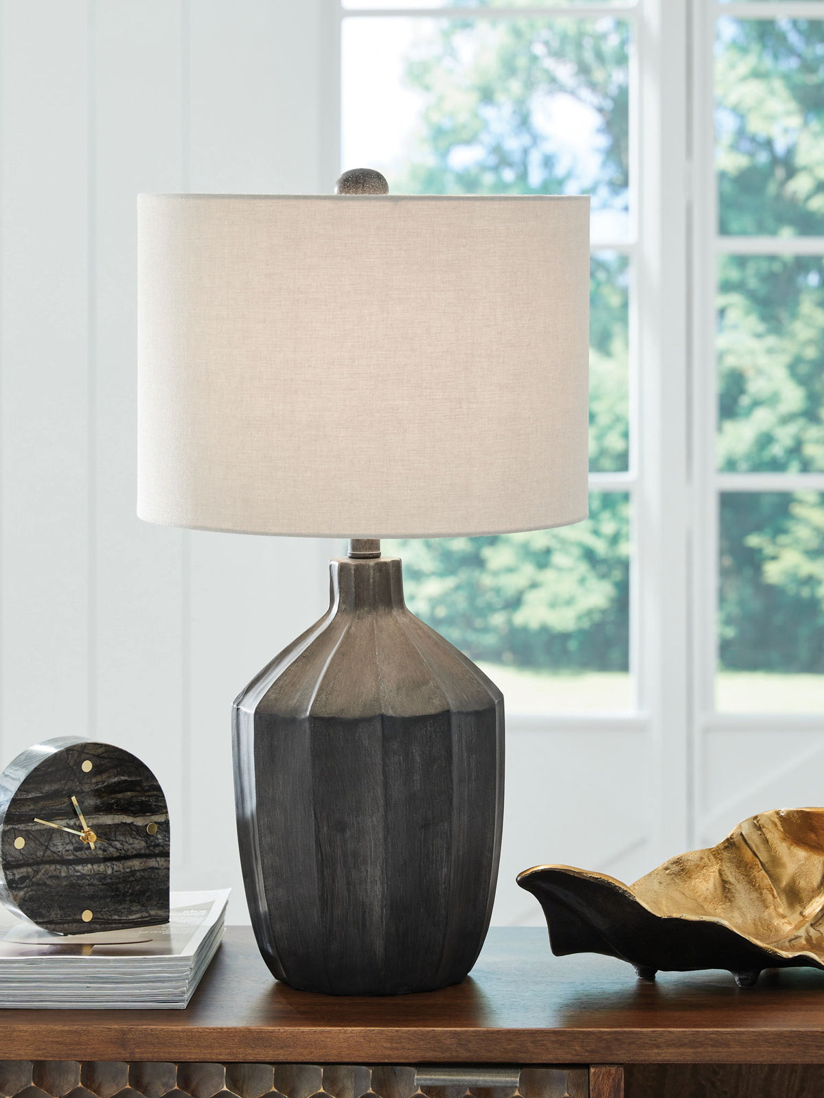 Jilton - Poly Table Lamp - Black by Ashley – view 4