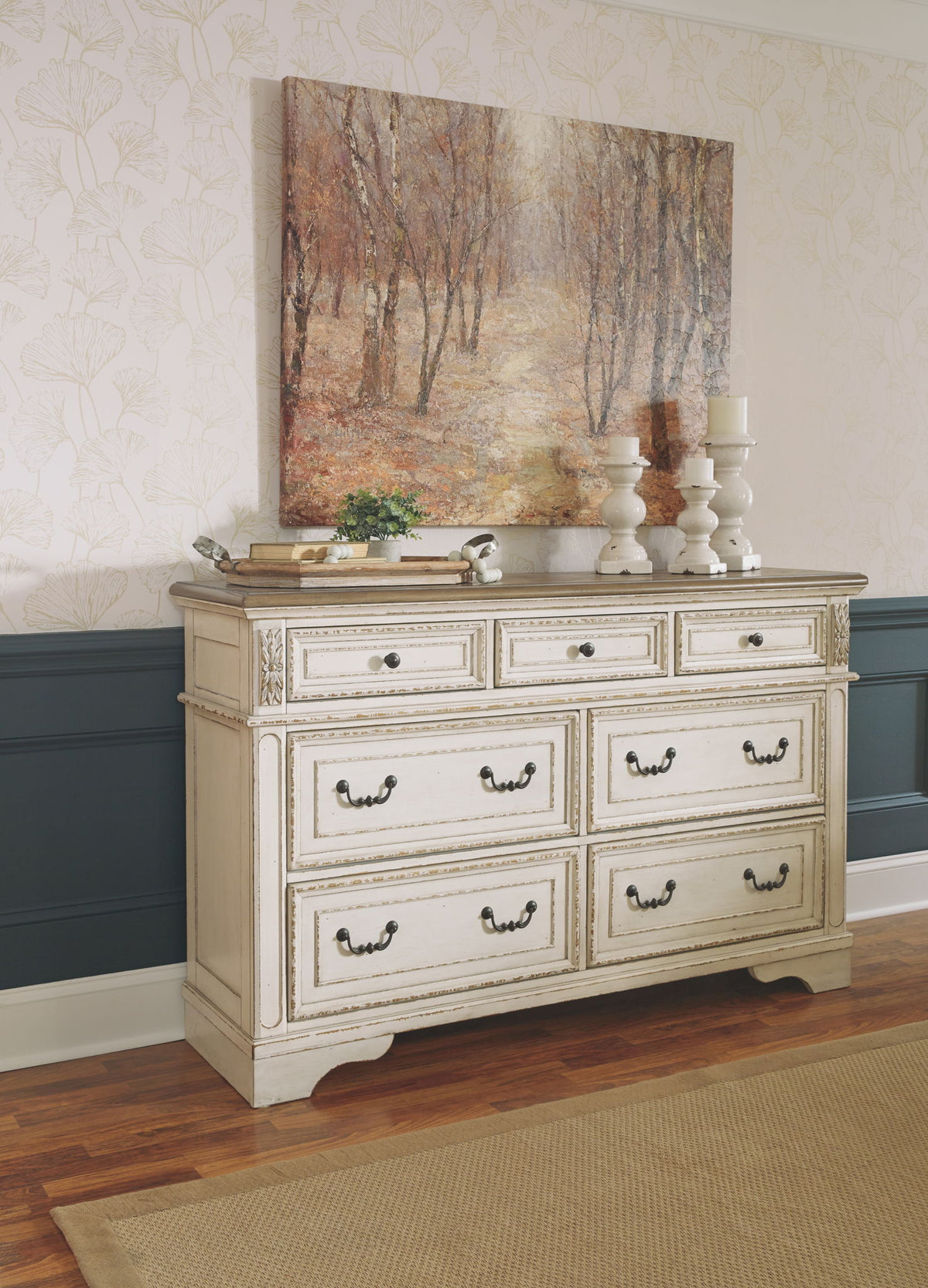 Realyn - Panel Bedroom Set by Ashley – view 4