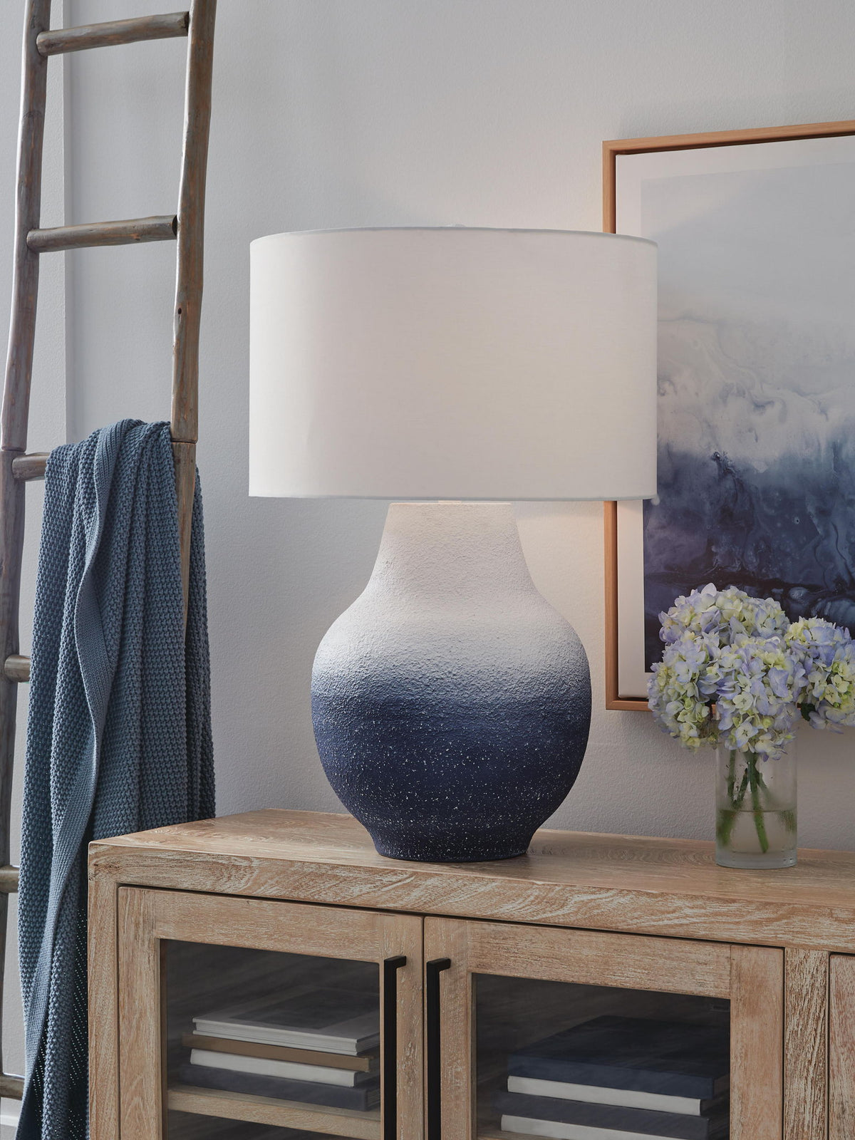 Dashland - Metal Table Lamp - White / Navy by Ashley – view 4