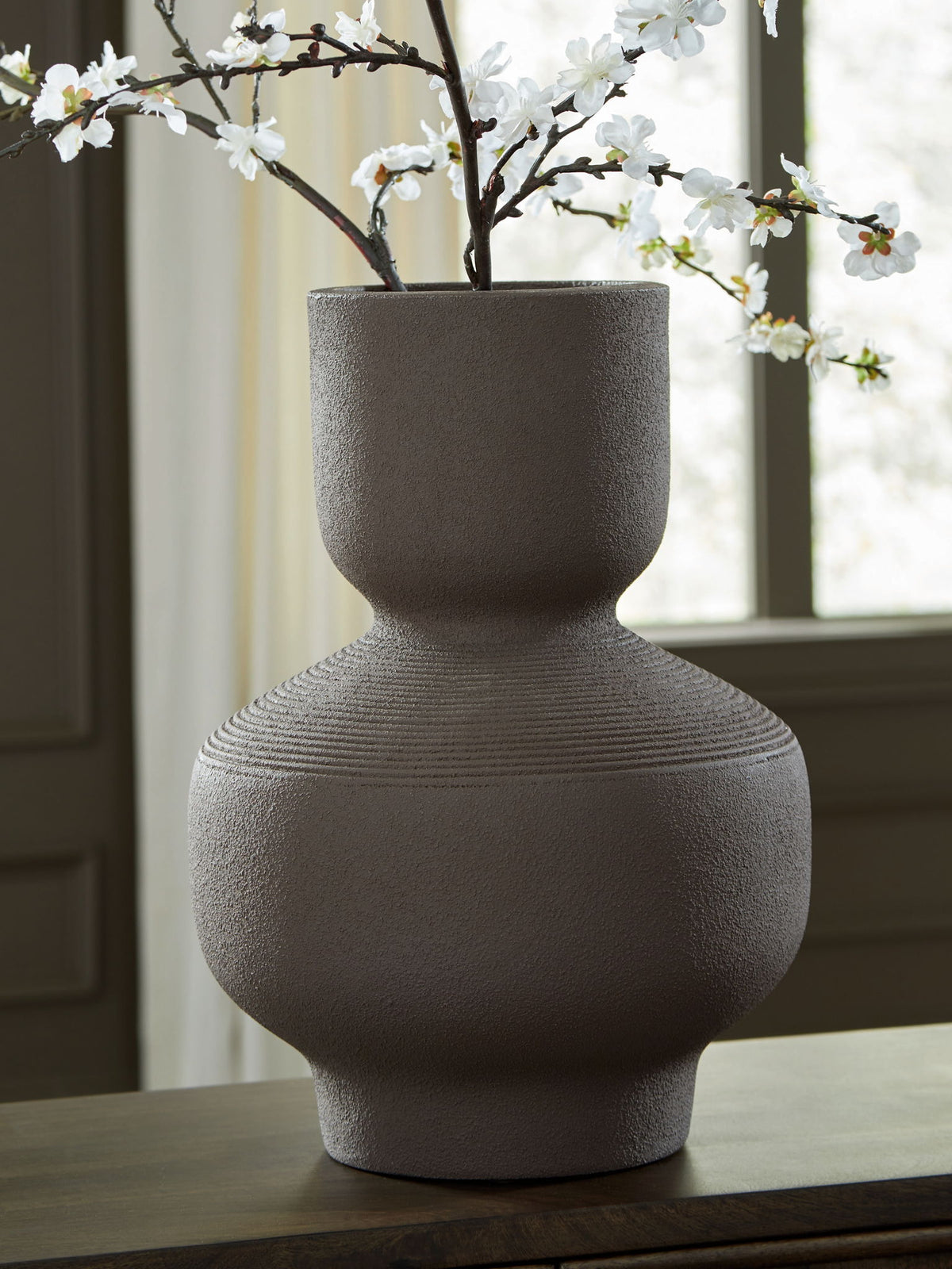 Dalsen - Vase by Ashley – view 3