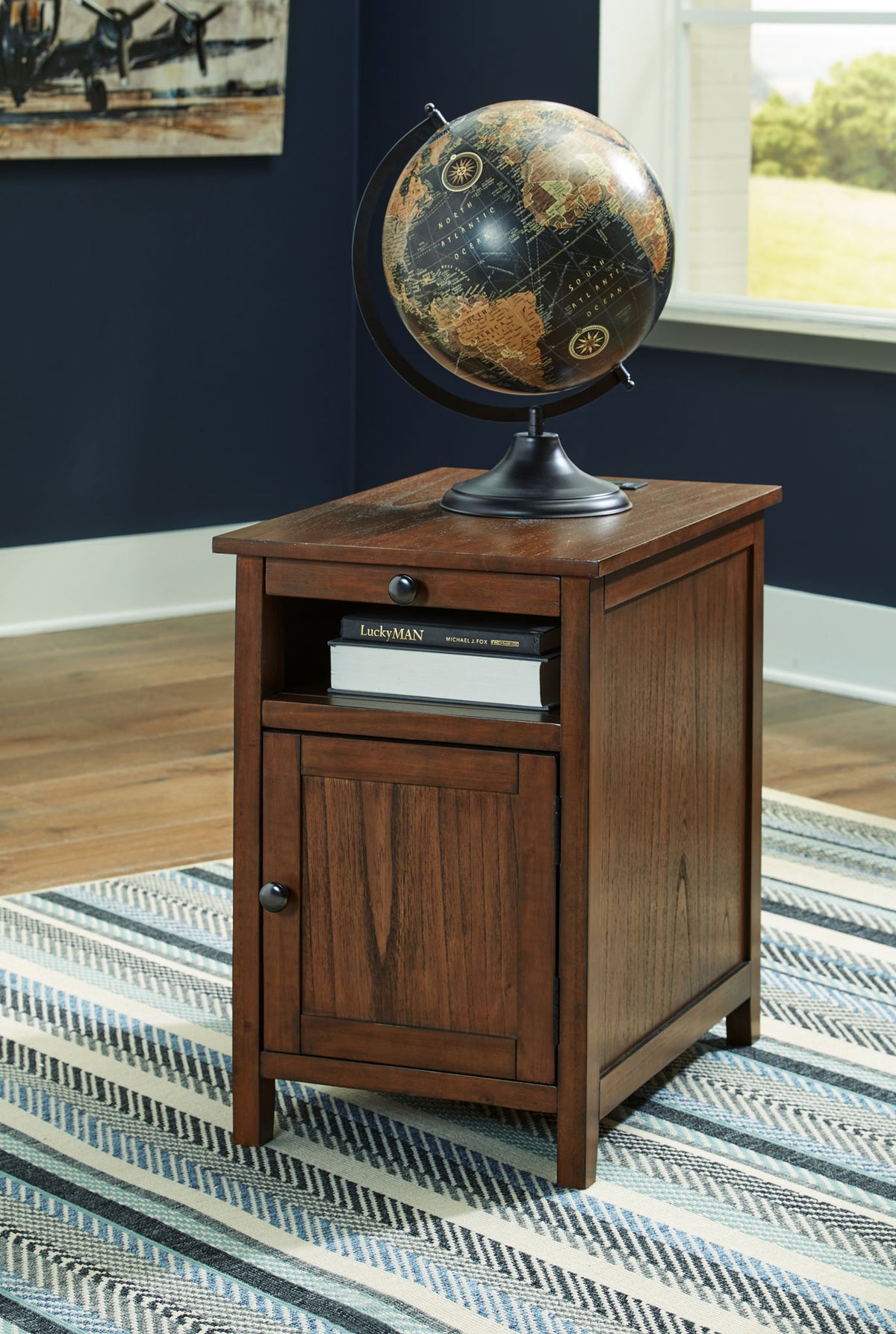 Treytown - Chair Side End Table by Ashley – view 5