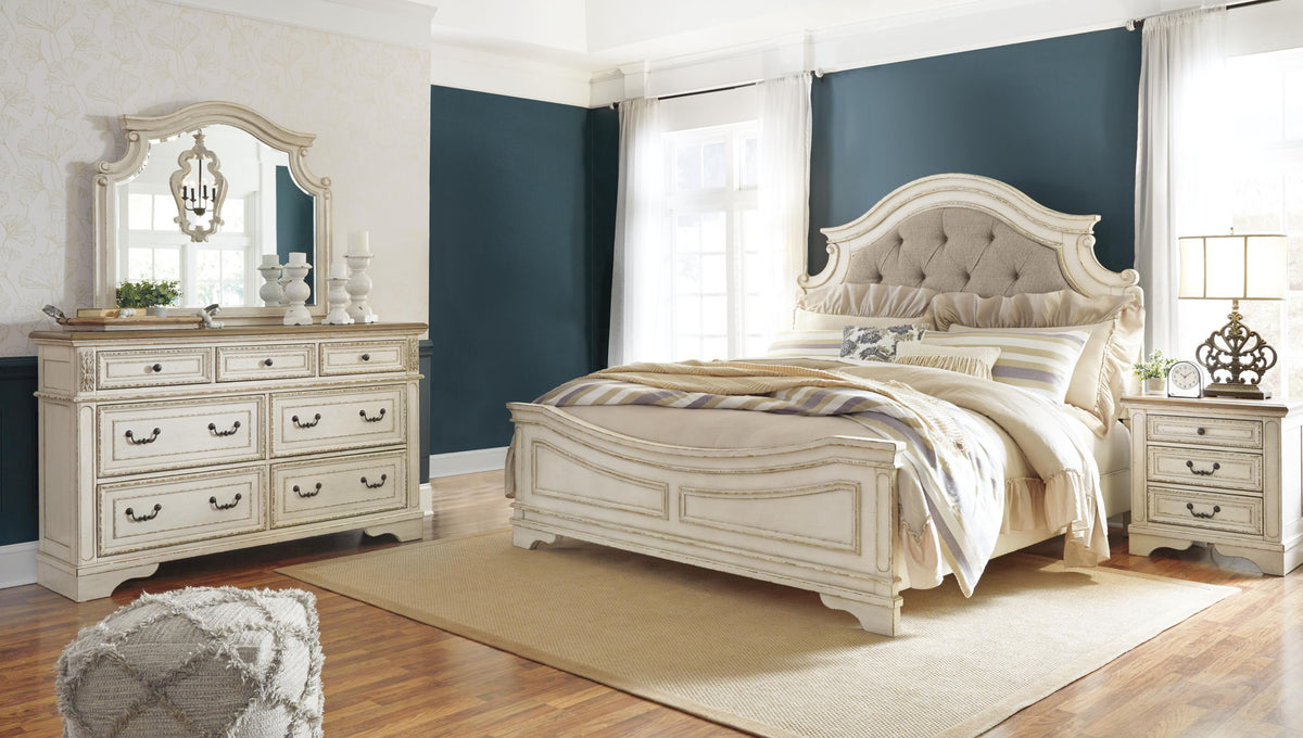 Realyn - Dresser by Ashley – view 5