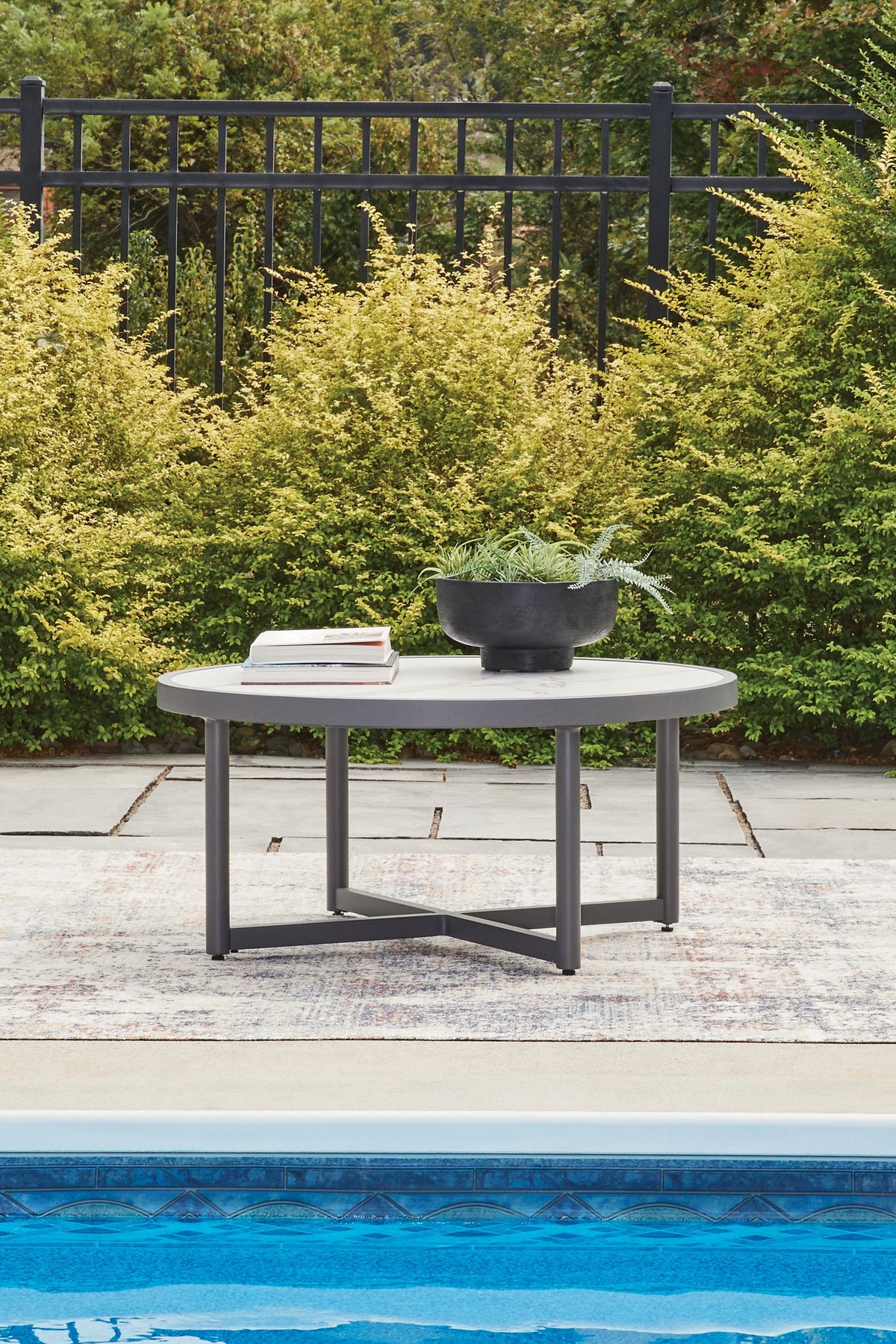 Ocean Beach - Round Table by Ashley – view 3
