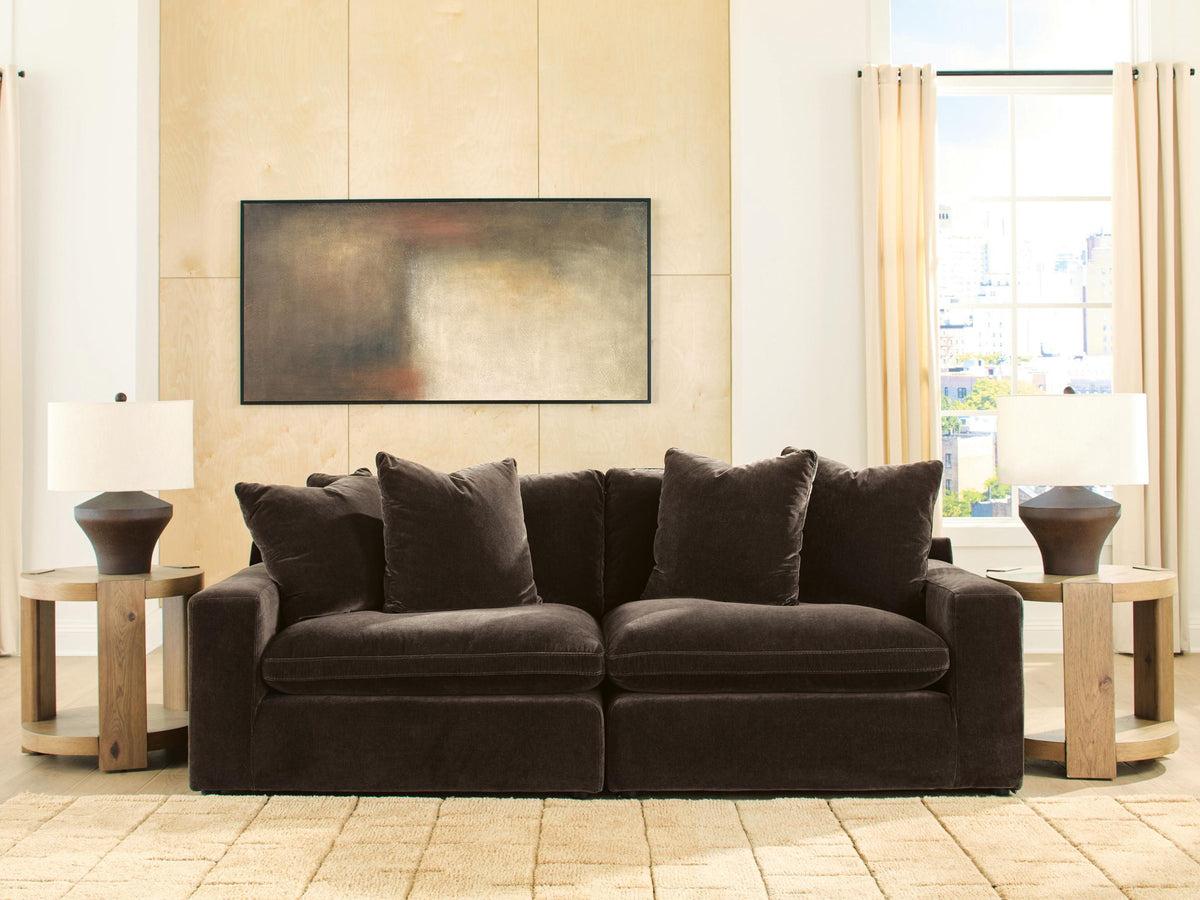 Maxton Heights - 2 Piece Sectional – view 4