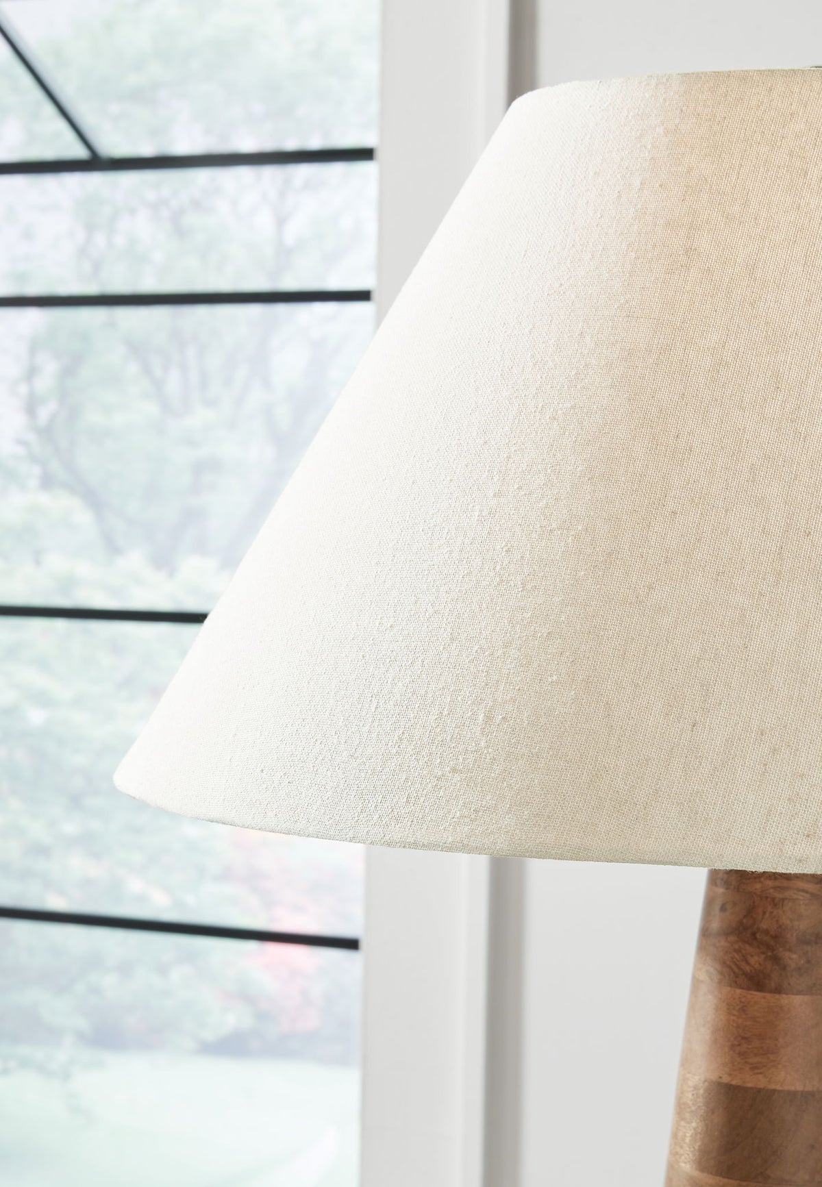 Danset - Wood Lamp by Ashley – view 4