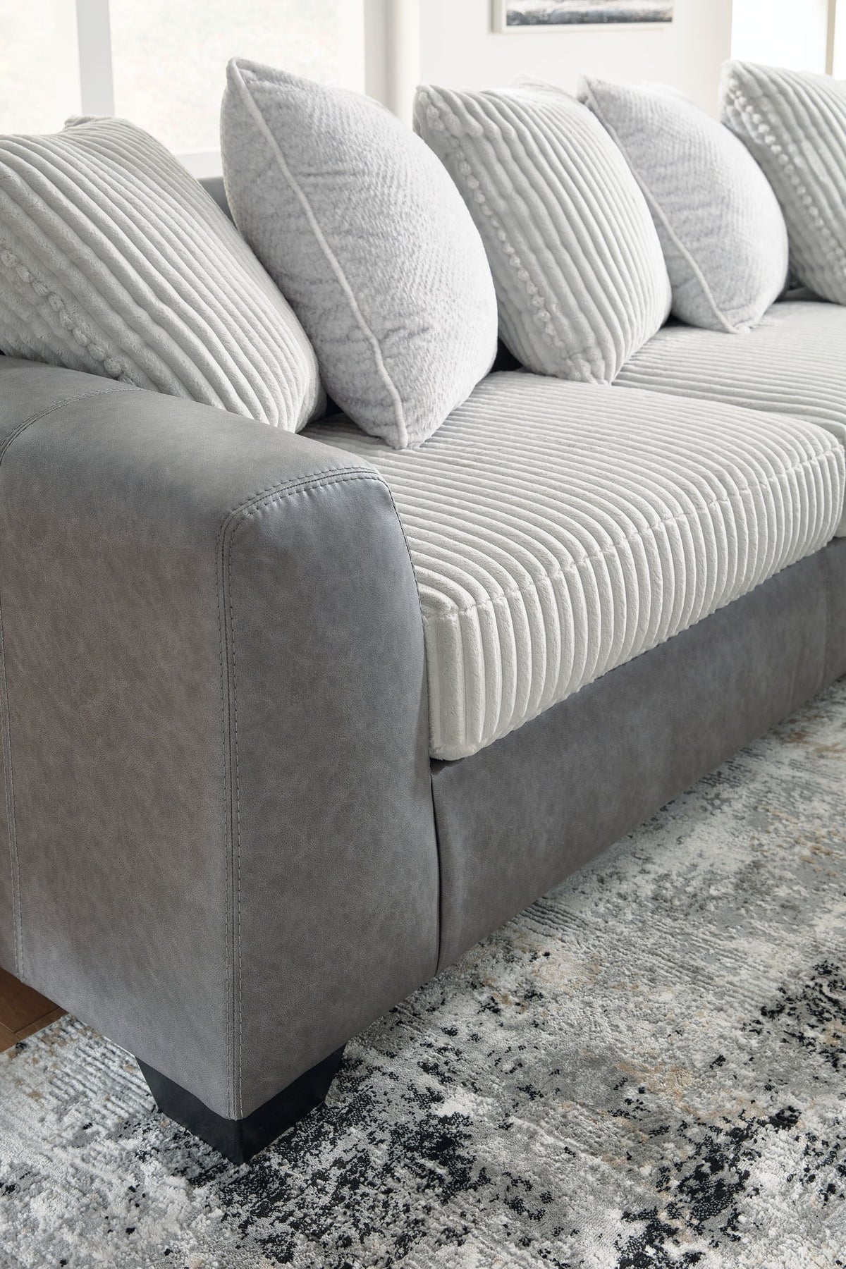 Clairette Court - 2 Piece Sectional – view 4