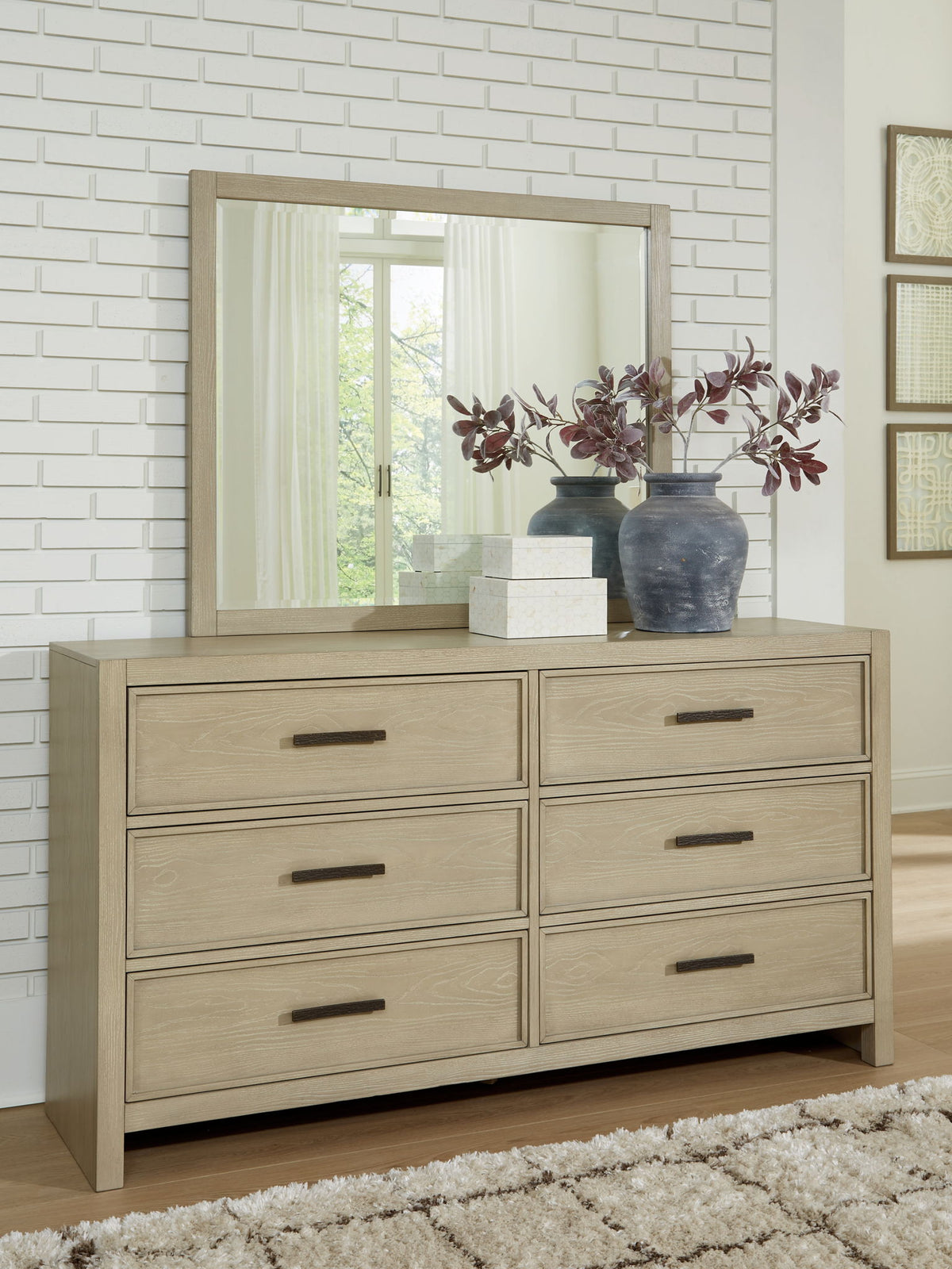Calmoro - Dresser by Ashley – view 4