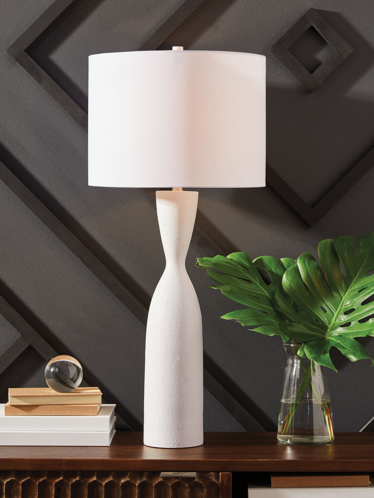 Davinford - Poly Table Lamp - White by Ashley – view 2