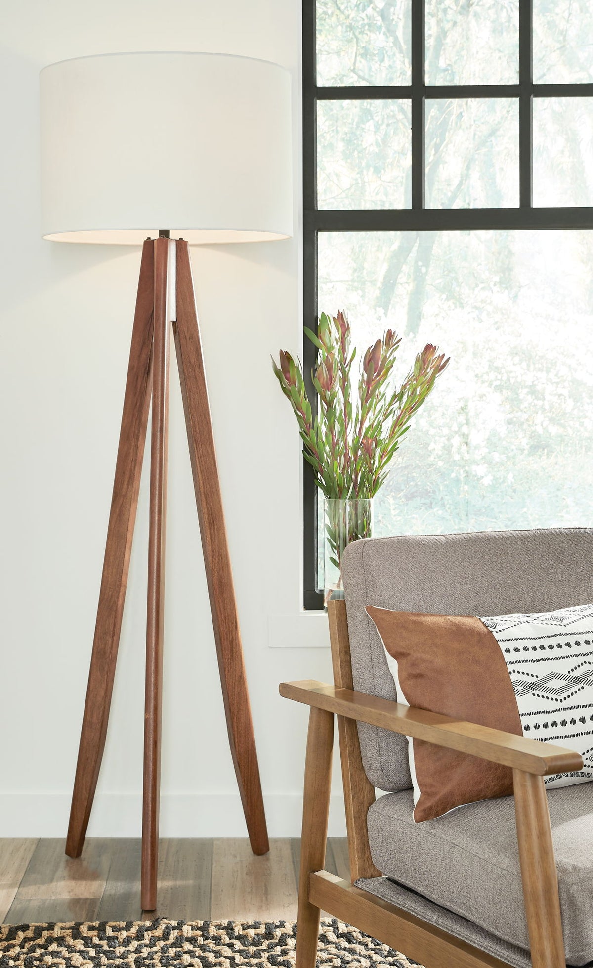 Dallson - Wood Floor Lamp  - Brown by Ashley – view 3