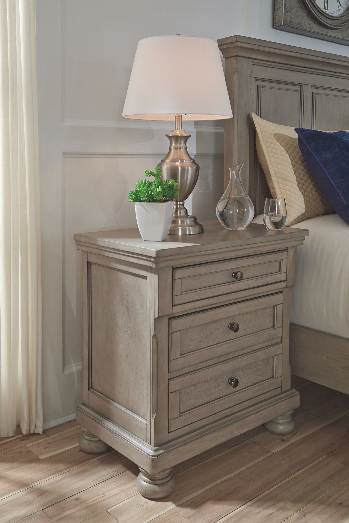 Lettner - Sleigh Bedroom Set by Ashley – view 19