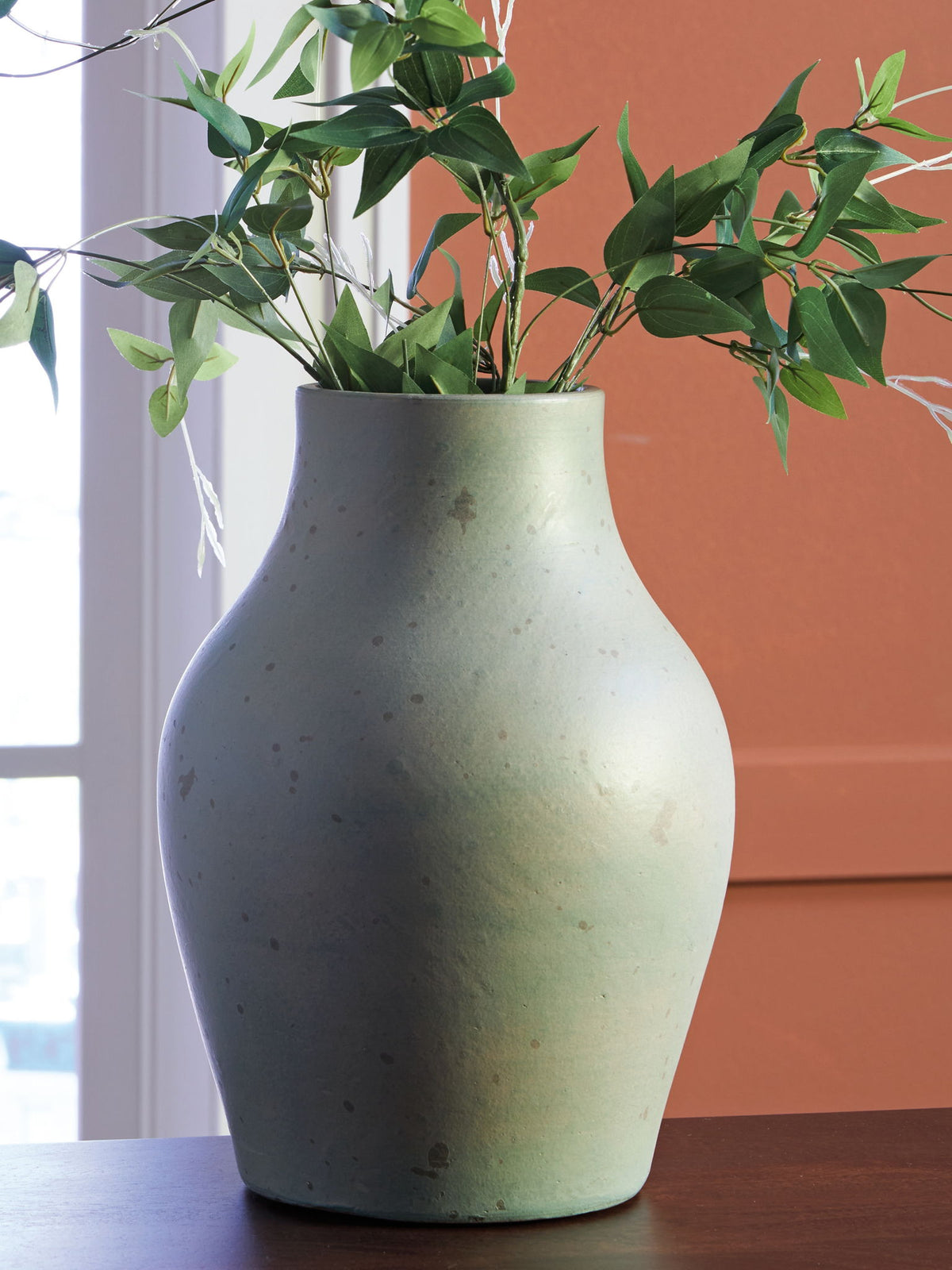 Baychester - Vase by Ashley – view 3