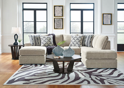 Calnita - 2 Piece Sectional – view 4