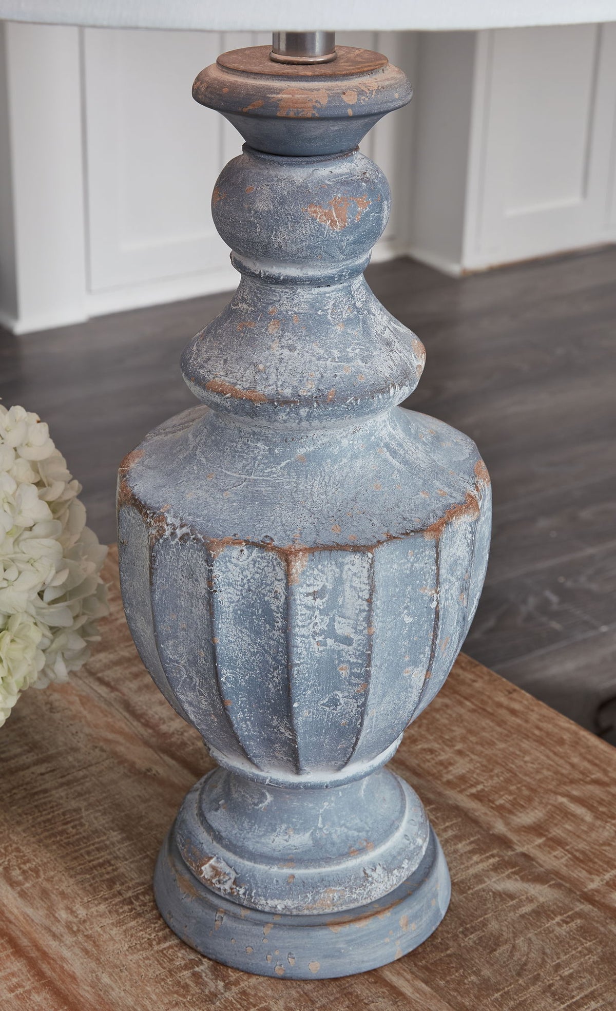 Cylerick - Terracotta Table Lamp - Antique Blue by Ashley – view 2