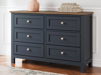 Landocken - Panel Bedroom Set by Ashley – view 4
