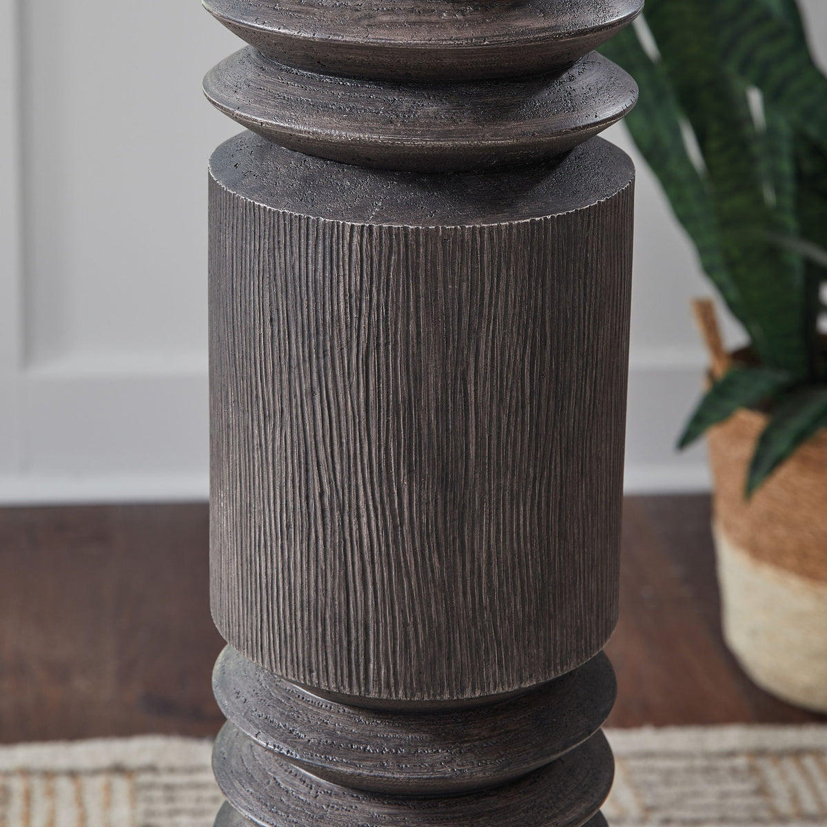 Fainwell - Poly Floor Lamp - Distressed Black by Ashley – view 2