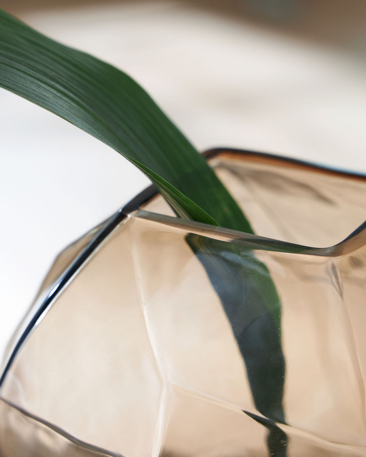 Ewart - Vase by Ashley – view 4