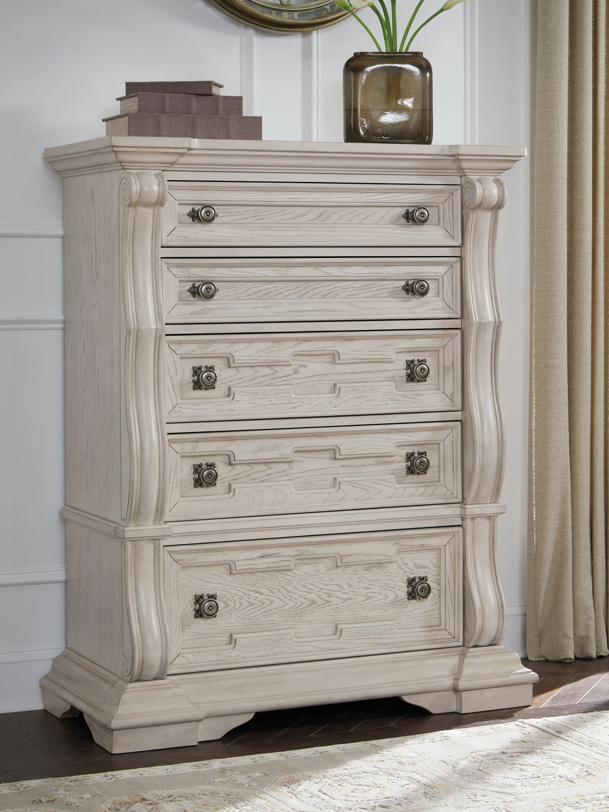 Bruchandi - Five Drawer Chest - Antique White by Ashley – view 3