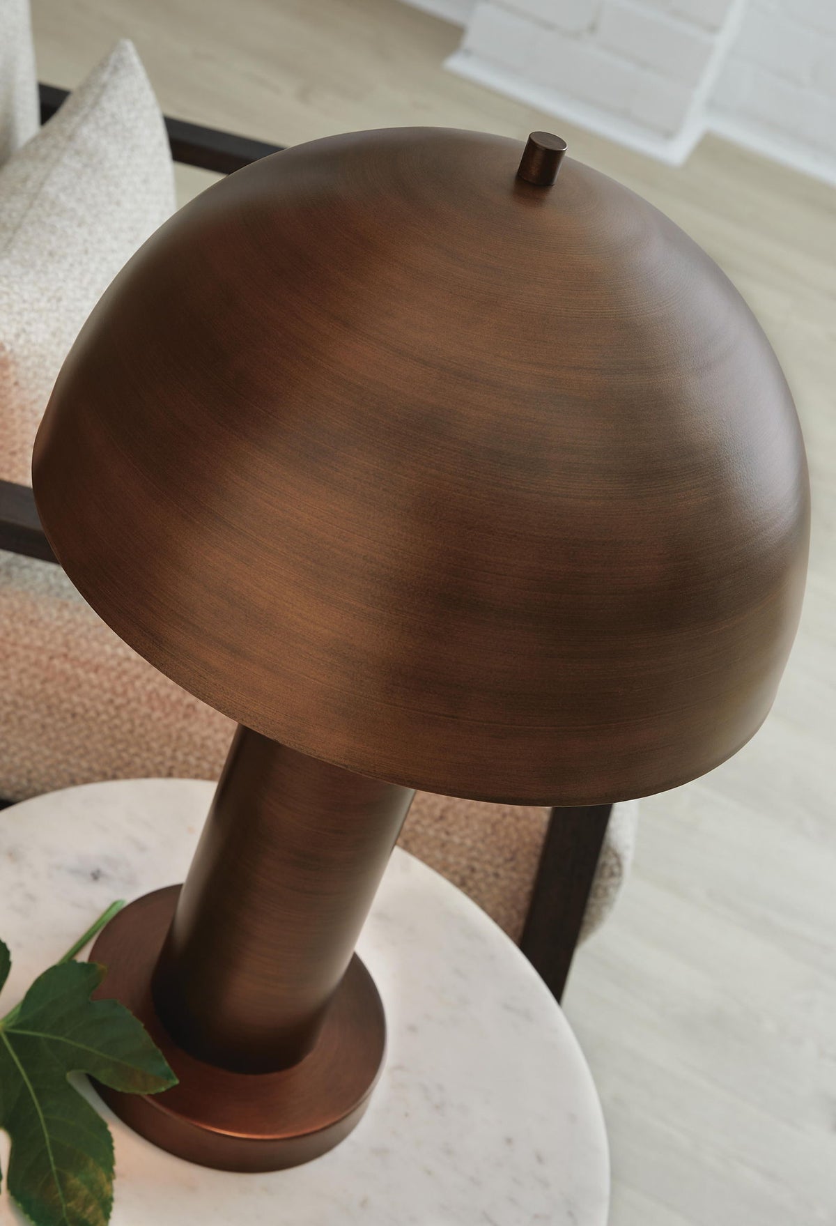 Wendfield - Metal Lamp by Ashley – view 5