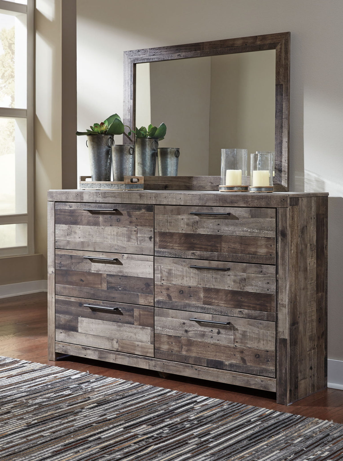 Derekson - Panel Bedroom Set – view 18