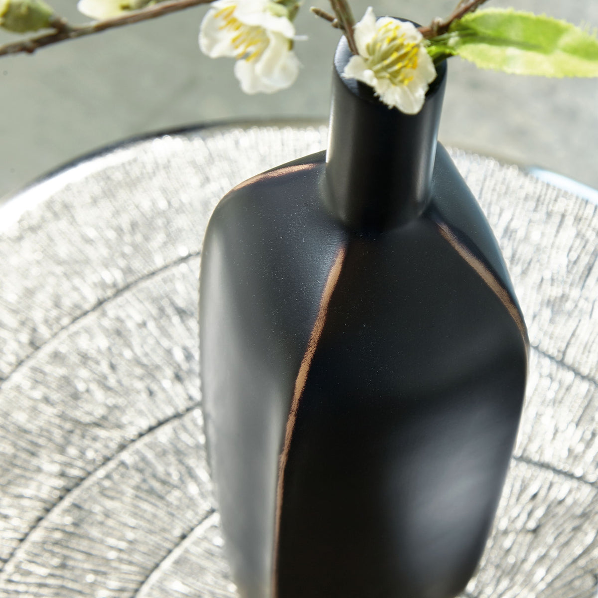 Rhaveney - Vase - Large by Ashley – view 2