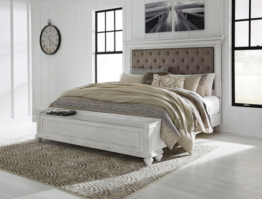 Kanwyn - Upholstered Panel Bed – Upholstered Beds