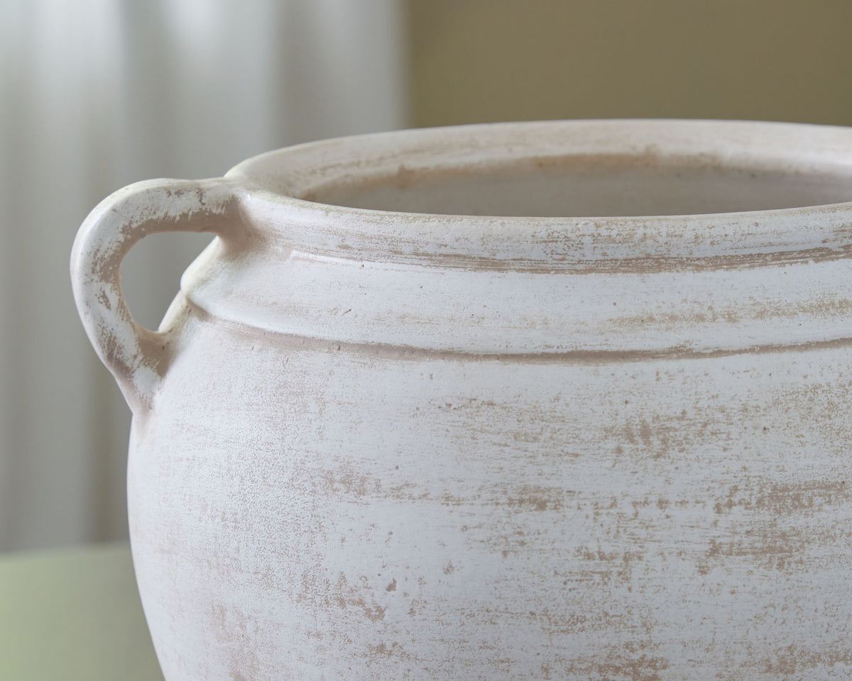 Meadie - 9" Vase by Ashley – view 7