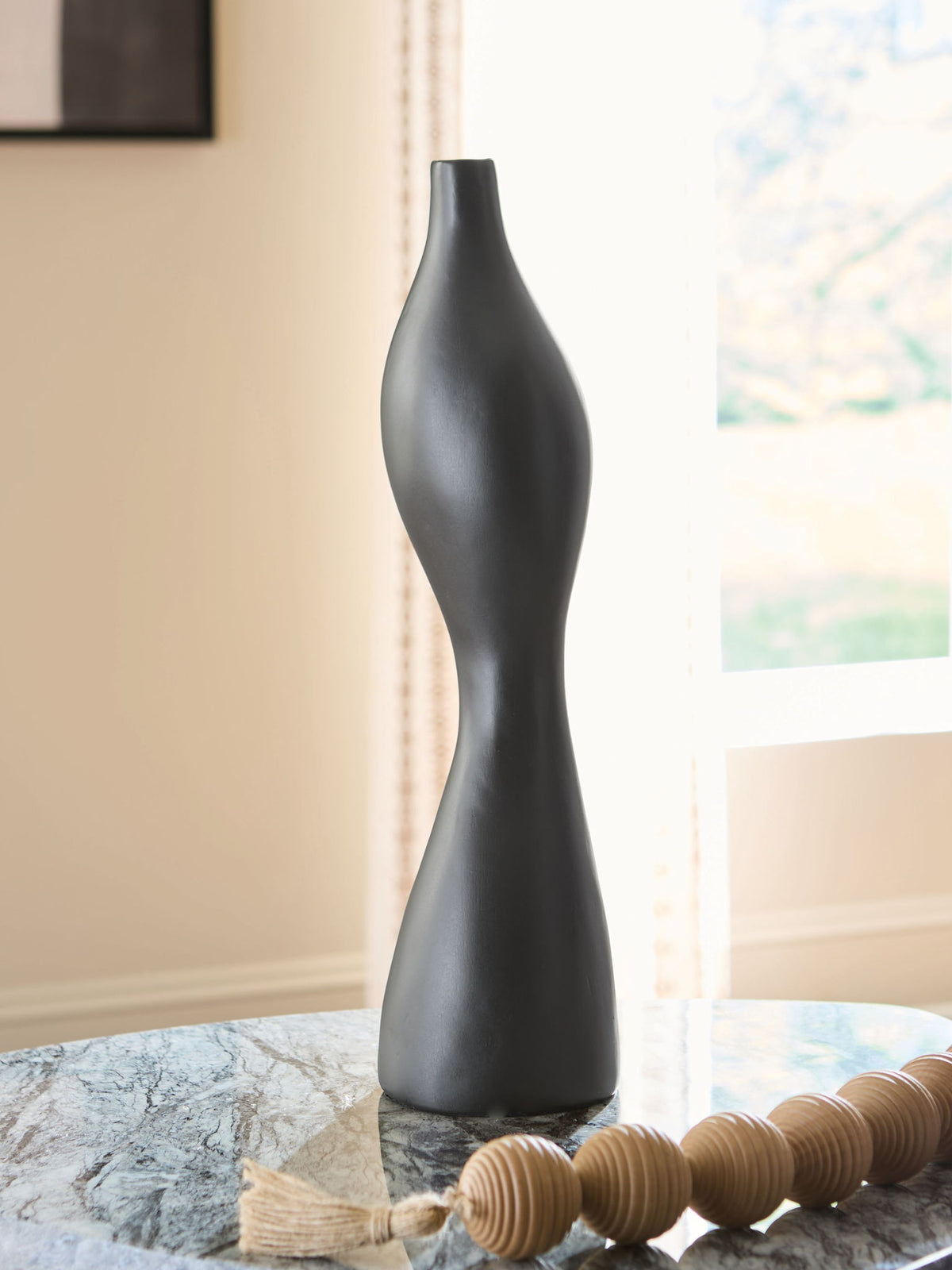Judsen - Vase by Ashley – view 4