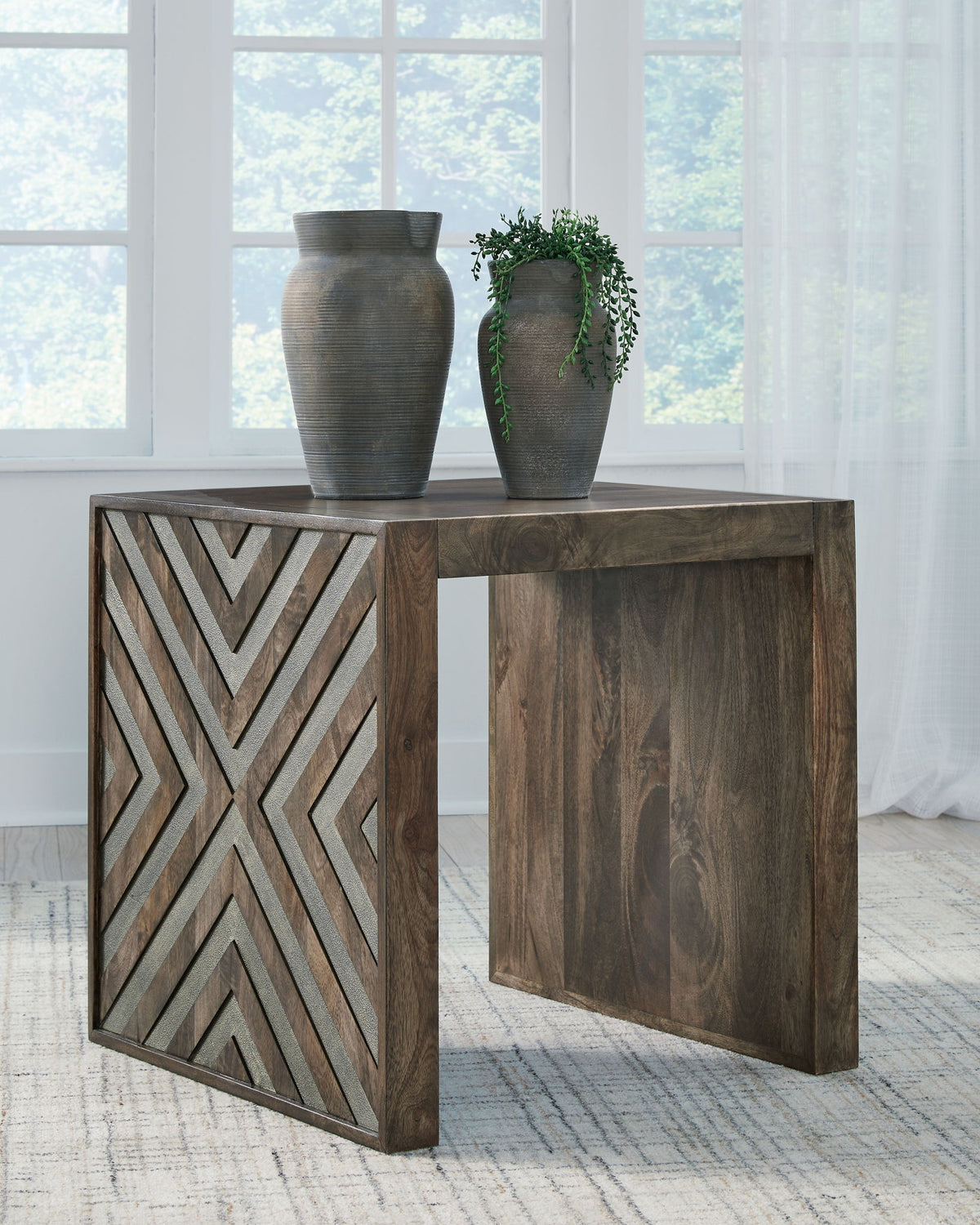 Dreggan - Square End Table - Brown by Ashley – view 2