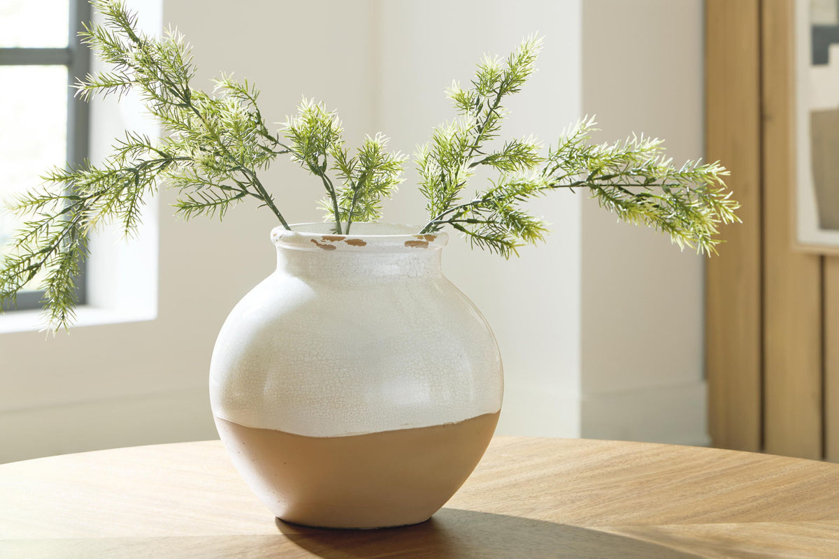 Vercott - Vase by Ashley – view 6