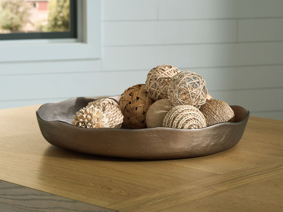 Wallmen - Tray - Champagne Gold Finish by Ashley – view 3