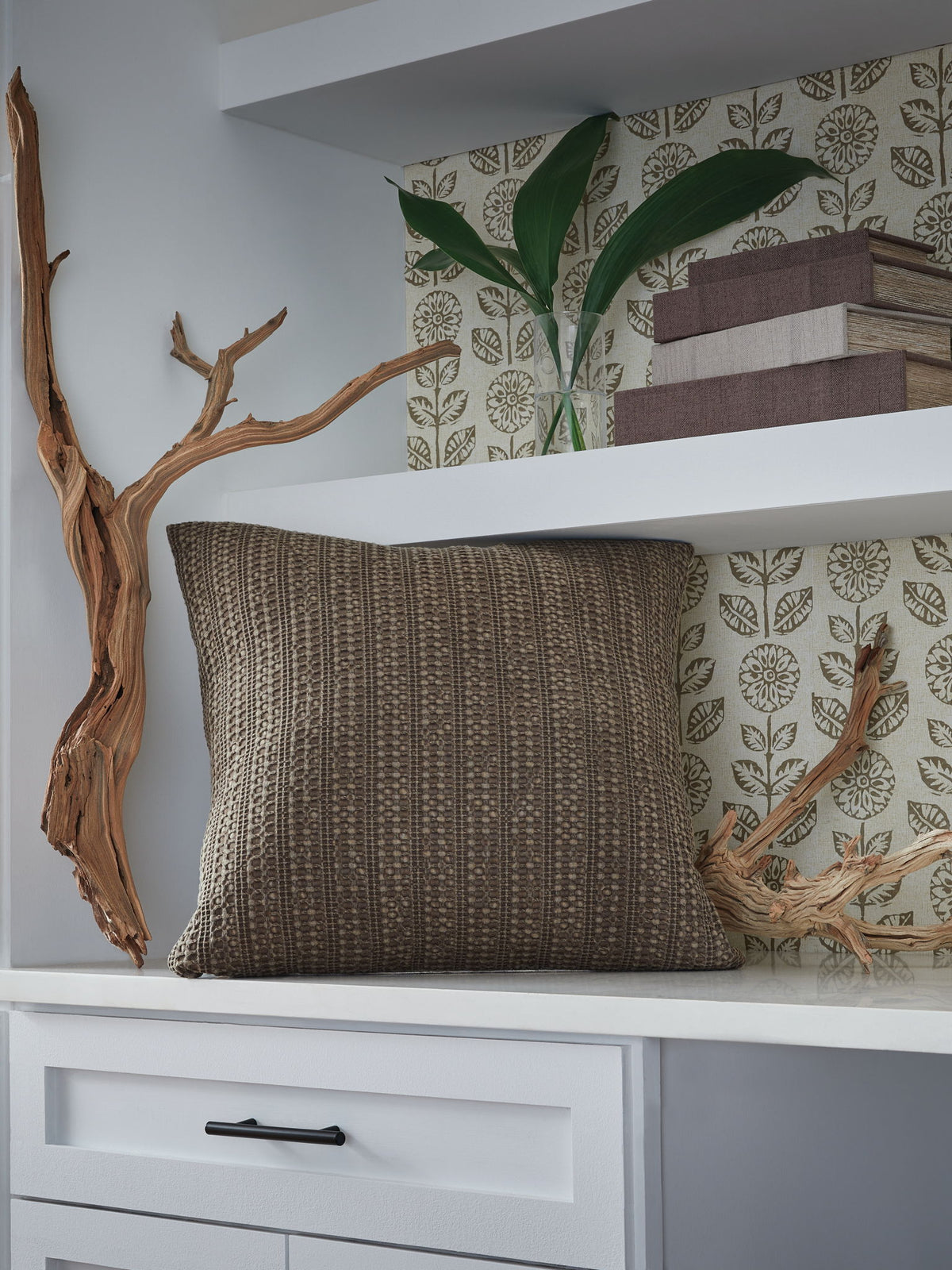 Landcher - Pillow by Ashley – view 3