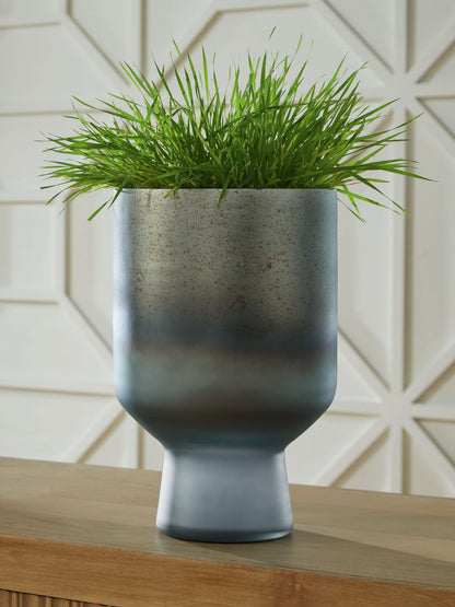 Pennmore - Vase by Ashley – view 5