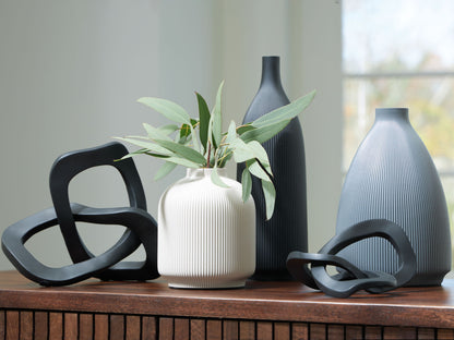 Leithick - Accessory Set (Set of 5) - Black / Tan / Gray by Ashley – view 2