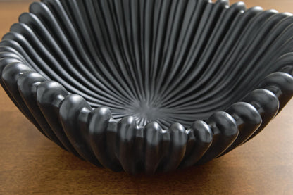 Browman - Bowl - Black by Ashley – view 2