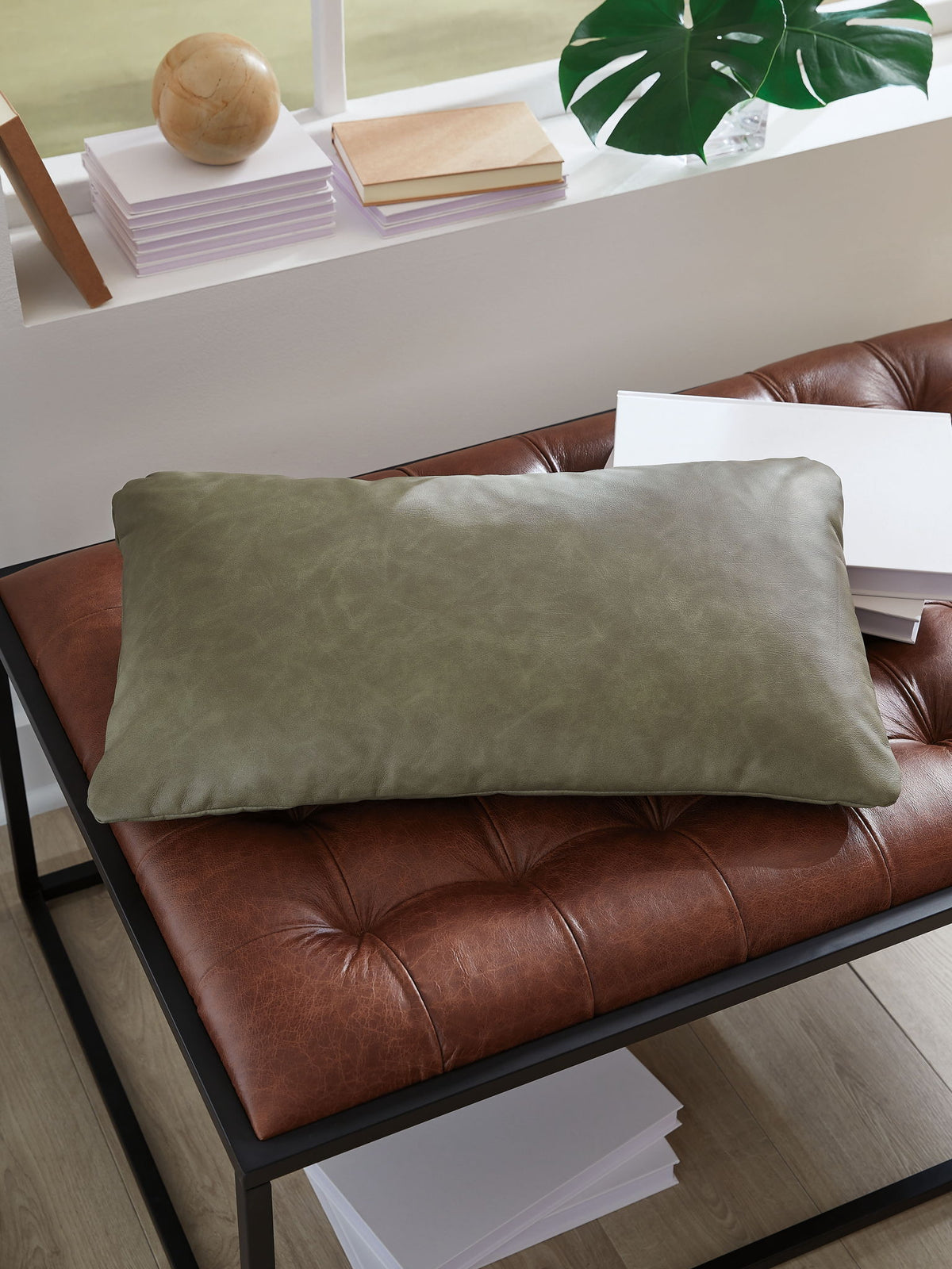 Danvale - Pillow