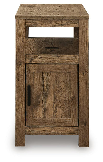 Fendenmore - Chair Side End Table by Ashley – view 11