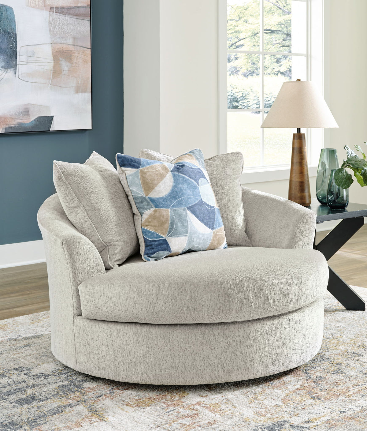 Maxon Place - Oversized Swivel Accent Chair – view 5
