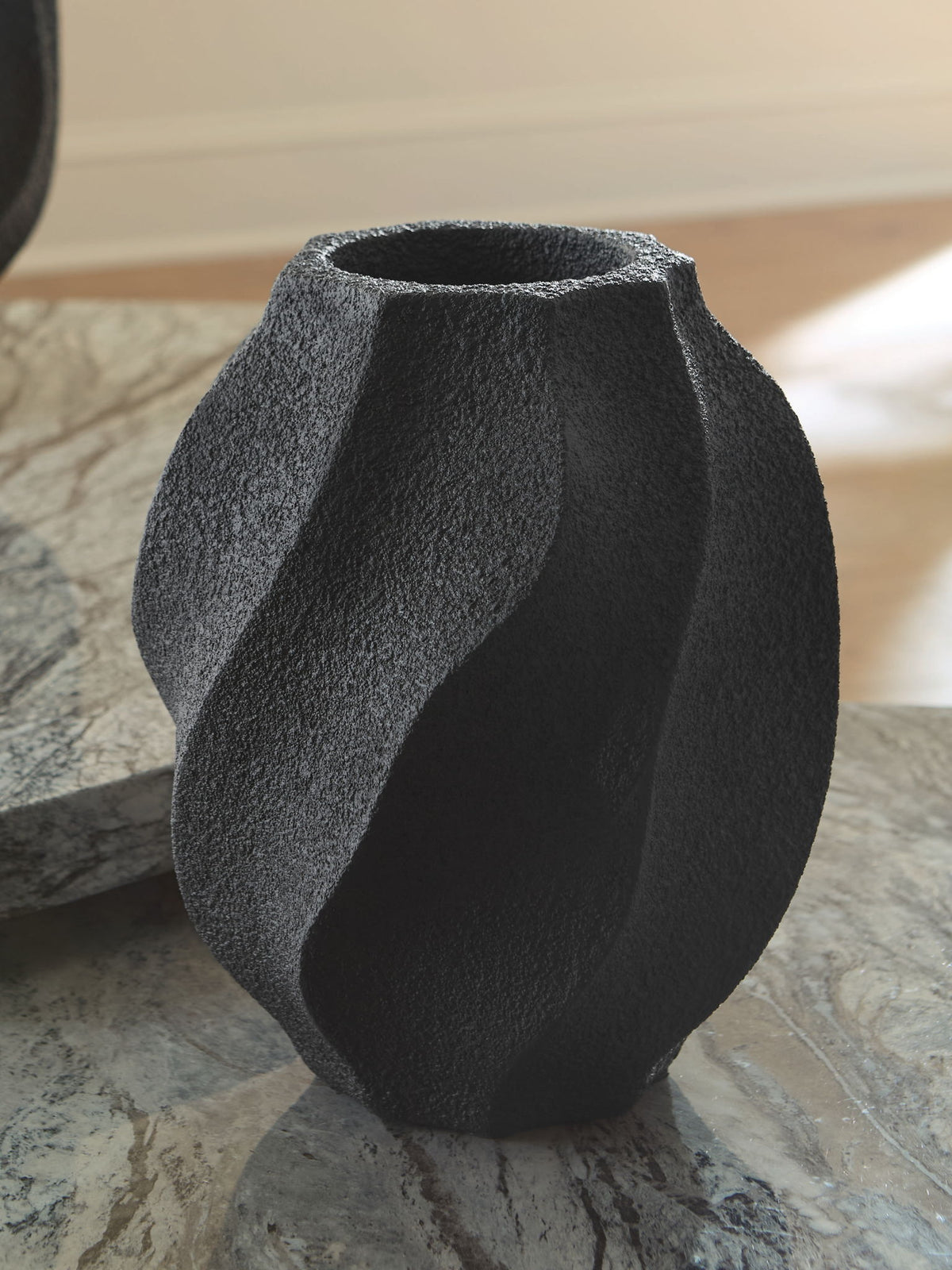 Judworth - Vase by Ashley – view 6