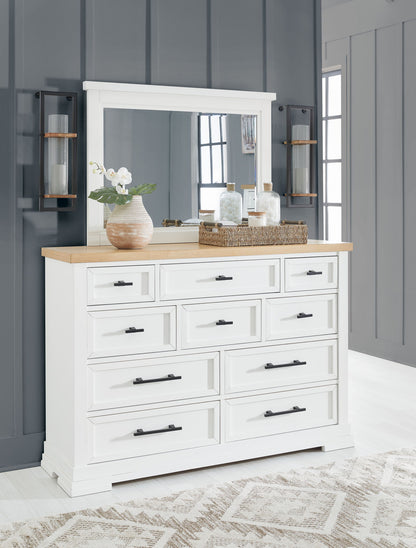 Ashbryn - Panel Storage Bedroom Set – view 3