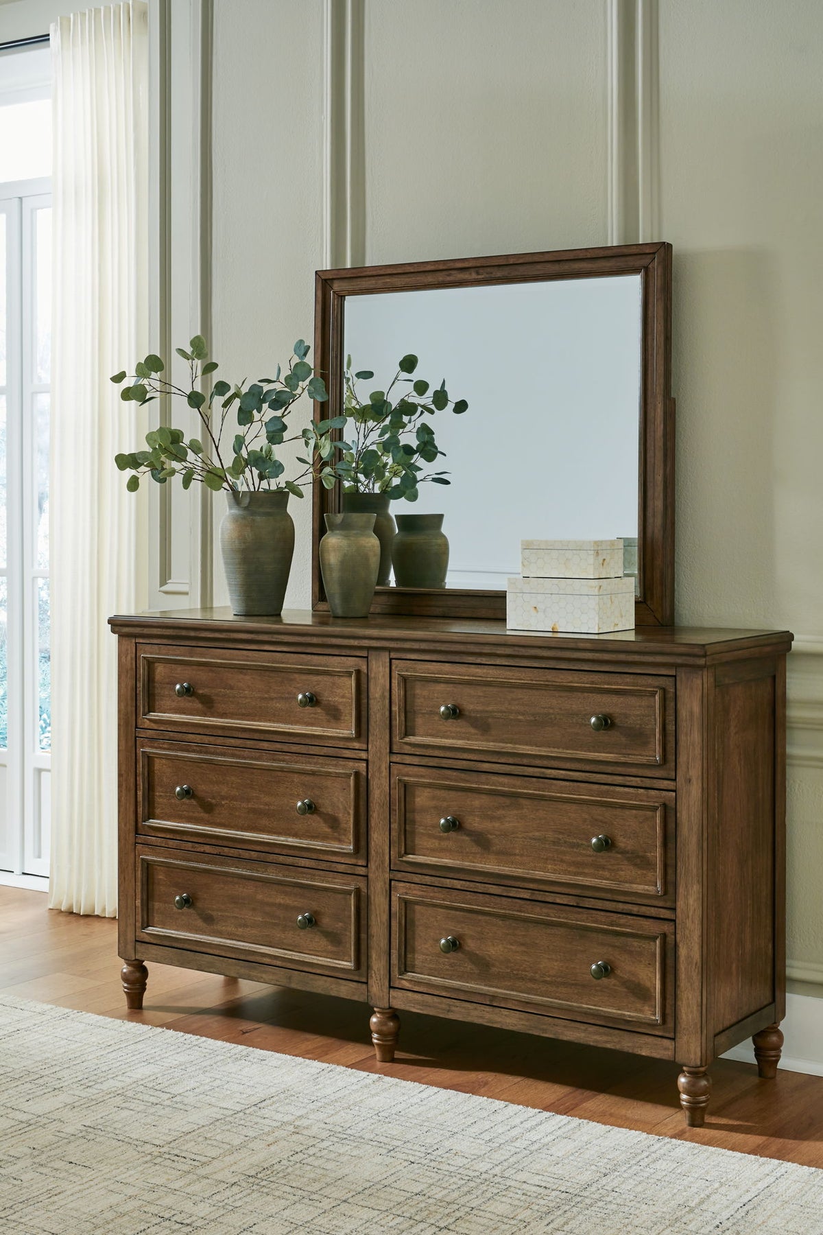 Sturlayne - Dresser And Mirror - Brown – view 3