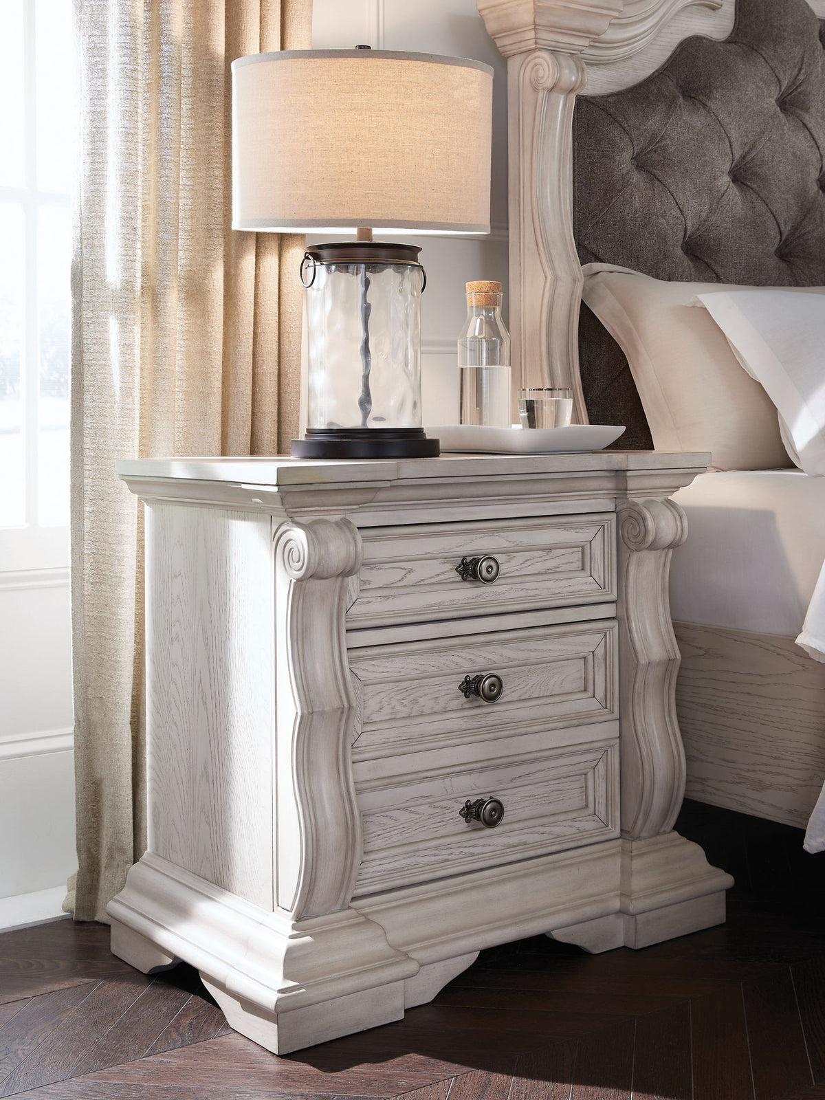 Bruchandi - Three Drawer Night Stand - Antique White by Ashley – view 3