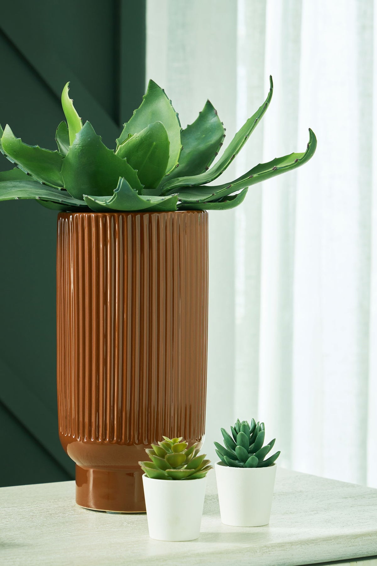 Avalyah - Vase by Ashley – view 11