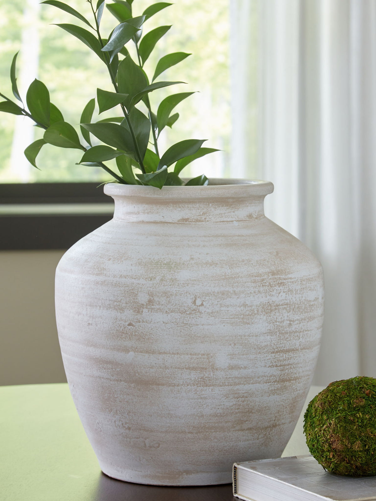 Meadie - 12" Vase by Ashley – view 8