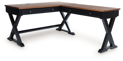 Wildenauer - Home Office Desk And Return - Brown / Black by Ashley – Corner Desks