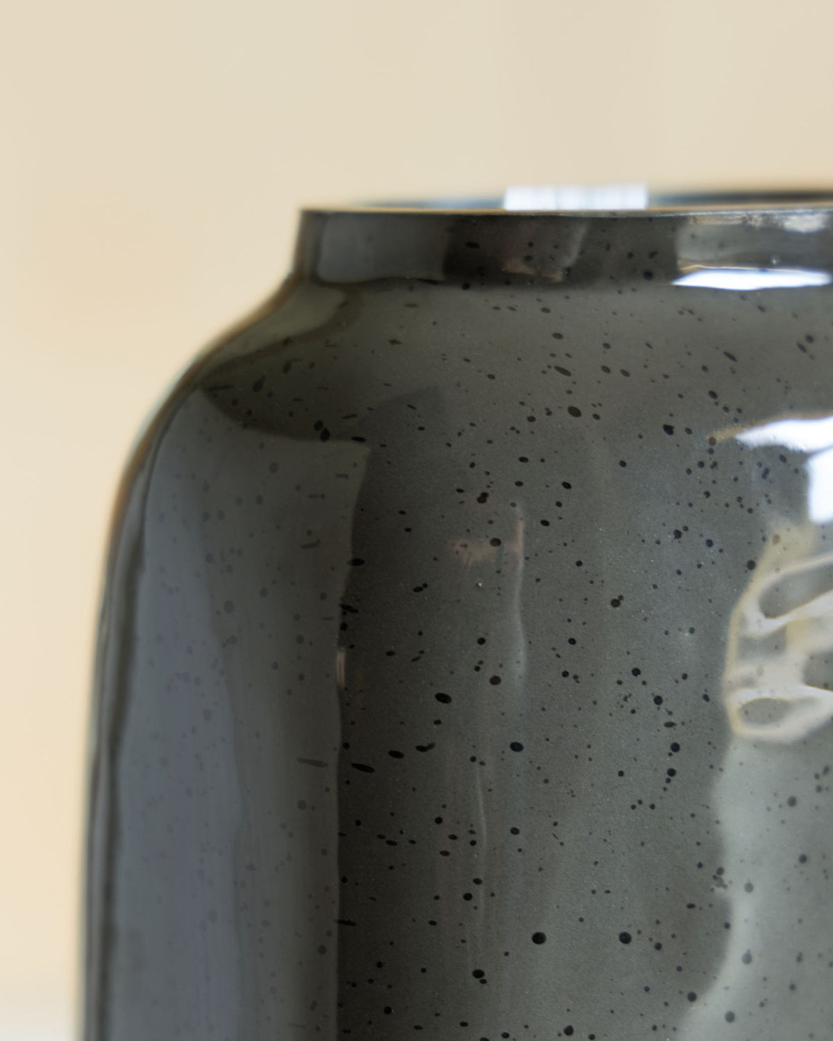 Kierlain - Vase by Ashley – view 8