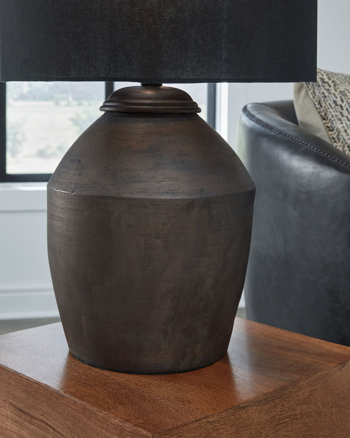 Naareman - Terracotta Table Lamp - Metallic Black by Ashley – view 3